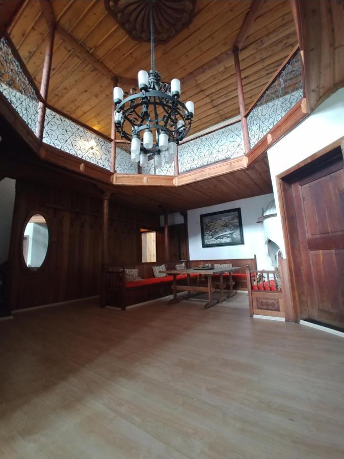 ヴェリコ・タルノヴォ Architects Houseホステル エクステリア 写真